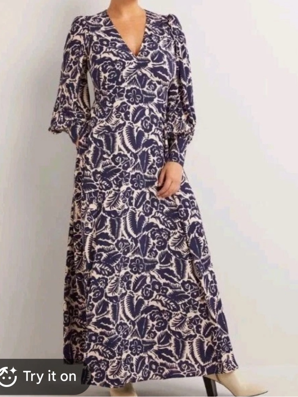 Boden Navy and Cream Floral V‑Neck Maxi Dress with Long Sleeves